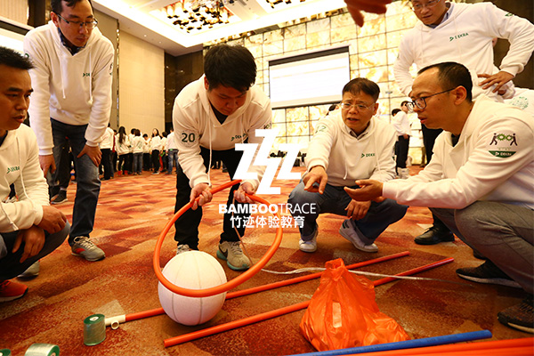 企業(yè)年會德凱德認(rèn)證活動(dòng)現(xiàn)場